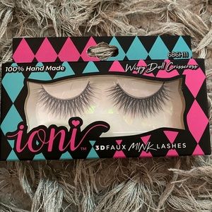 Ioni eyelashes
